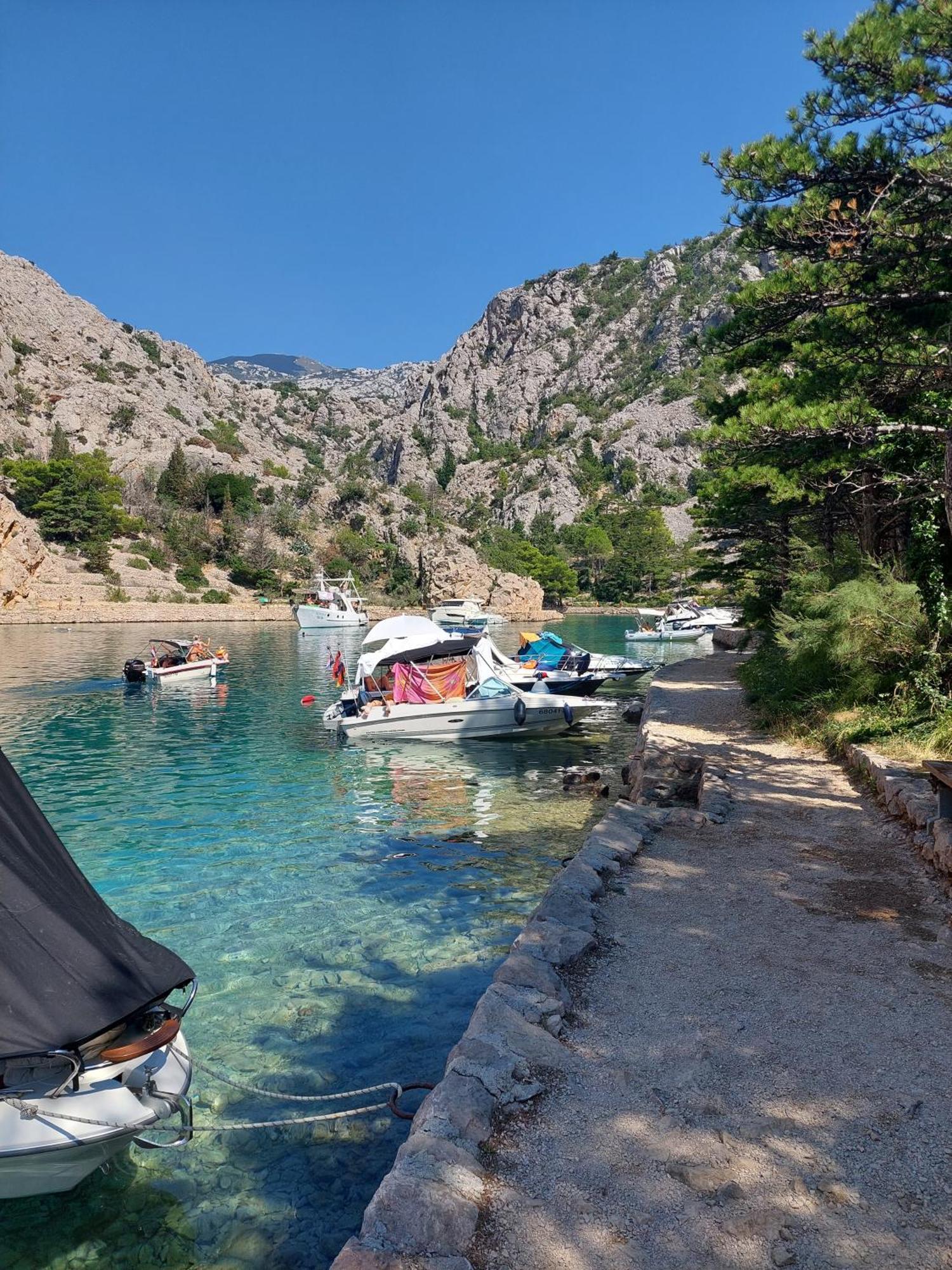 Ferry **** Villa